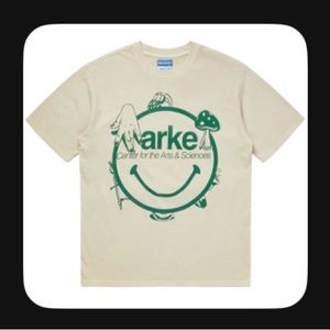 NWT Market Tee Shirt Size M